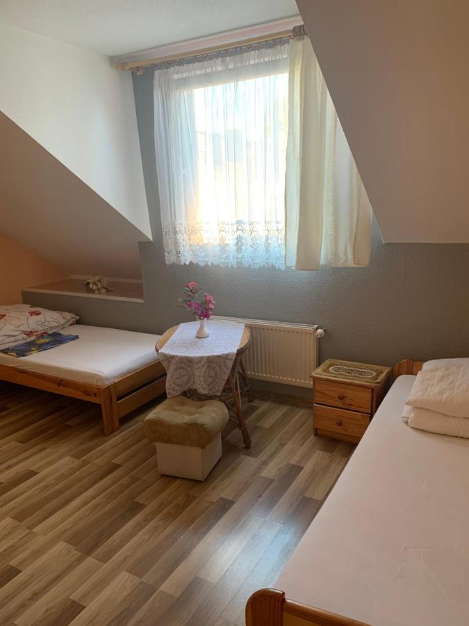 Tanie Noclegi Bartek Kielce Kültér fotó